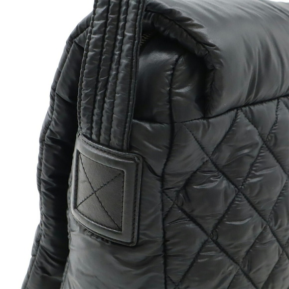 CHANEL Black Leather Shoulder Bag - Picture 5 of 10